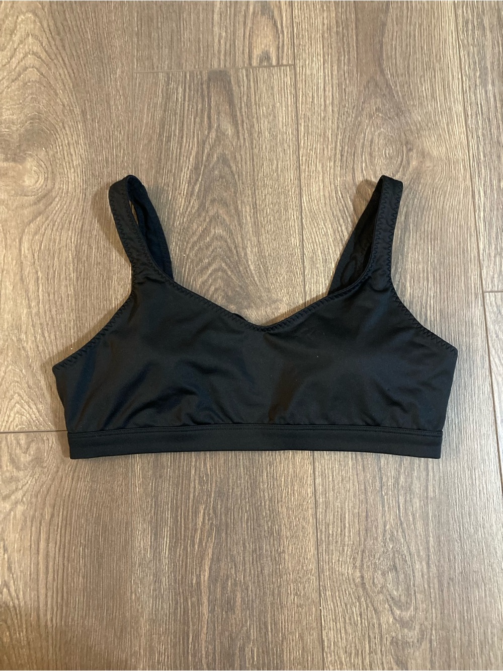 Victoria’s Secret Sport Black Scoop Neck sports Bra Size Large